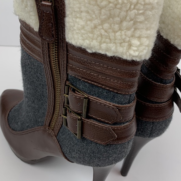 Elle ankle heeled boots - Picture 5 of 12